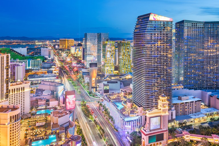 las vegas nevada usa cityscape RZ4AQ3K 768x512