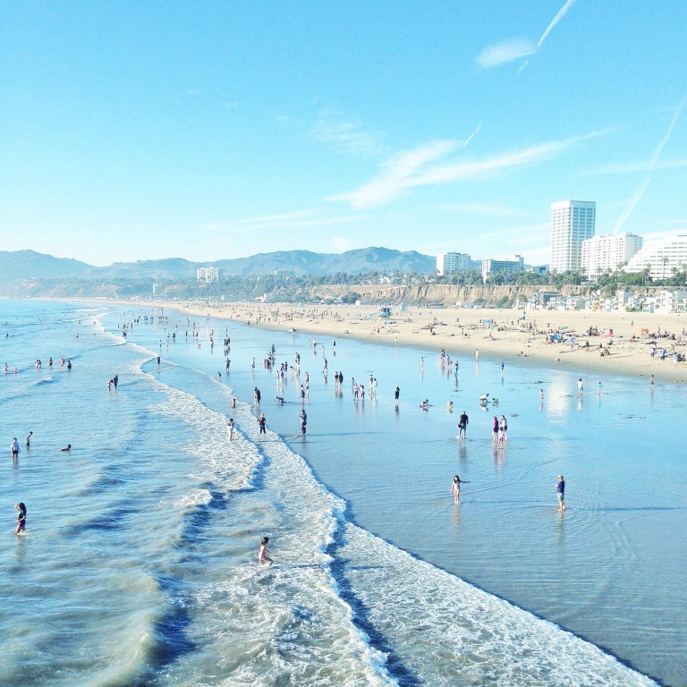 santa monica beach WQB7DKT 768x768